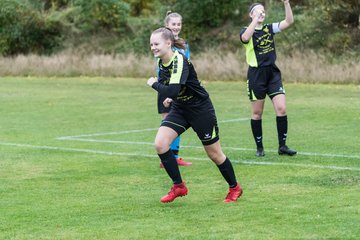 Bild 122 - B-Juniorinnen SG Mittelholstein - SV Frisia 03 Risum-Lindholm : Ergebnis: 1:12